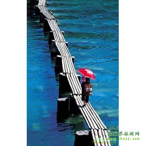 【長沙往返尊惠系列1】：張家界、天子山、鳳凰、韶山、長沙三晚四日游